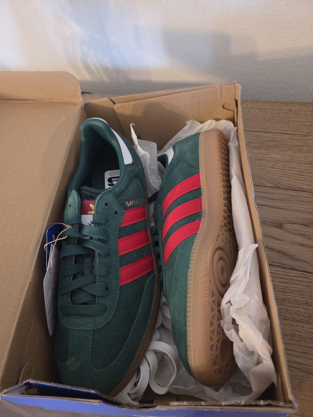 Adidas Samba Classic Men's Green with Red Stripes